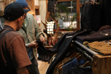 新作をお試しに。/ Customer 011.18
