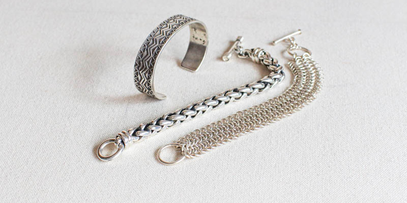 Bangle＆Bracelet 迫力があるデザインのシルバージュエリー