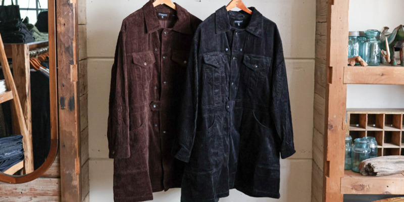 ENGINEERED GARMENTS  畝の存在感が強い4.5Wのコーデュロイを採用